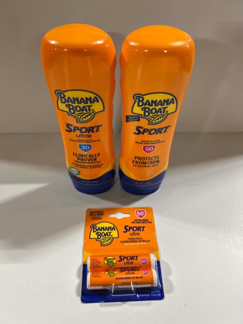 LOT OF 2 Banana Boat Ultra Sport Sunscreen/Chapstx Lotion SPF 30 and SPF 50 New!